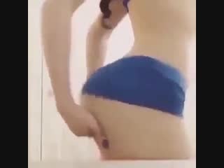 shaking elastic ass